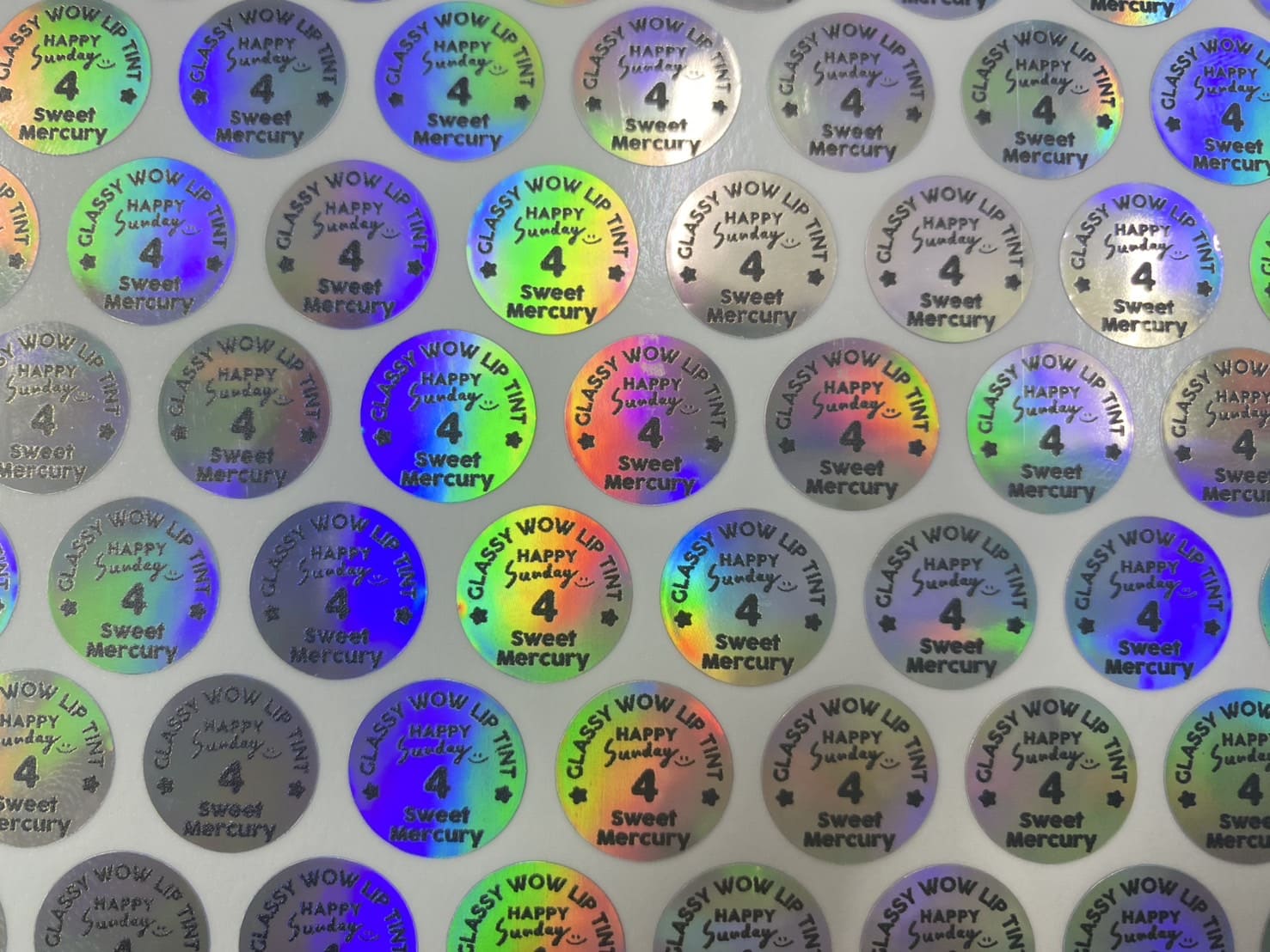 สติ๊กเกอร์โฮโลแกรม